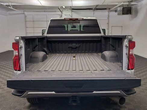 Used 2021 Chevrolet Silverado 3500 LTZ w/ LTZ Premium Package image 19