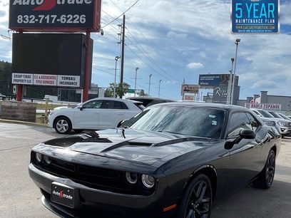 Used 2022 Dodge Challenger SXT w/ Blacktop Package