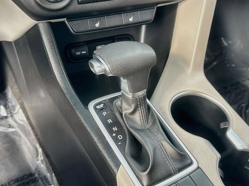 Certified 2022 Kia Sportage LX w/ LX FWD Value Edition Package image 16