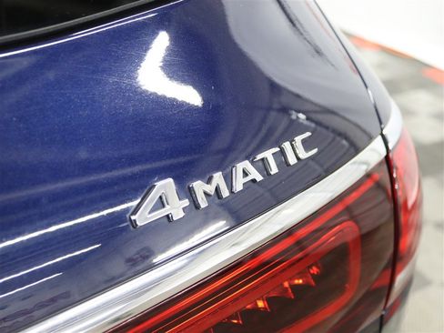 Used 2020 Mercedes-Benz GLS 580 580 4MATIC image 9