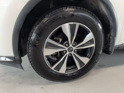 Used 2024 Nissan Murano SV AWD/4WD image 9