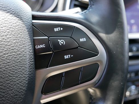Used 2019 Jeep Cherokee Limited w/ Trailer Tow Group AWD/4WD image 28