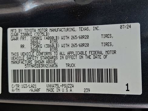 Used 2024 Toyota Tundra Platinum image 29