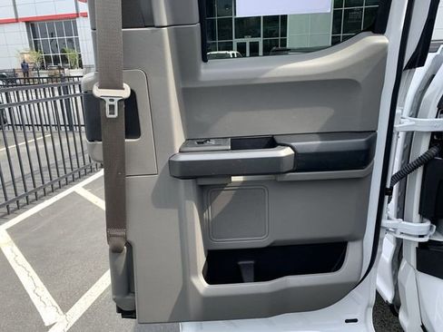 Used 2016 Ford F150 XLT w/ Equipment Group 301A Mid image 12