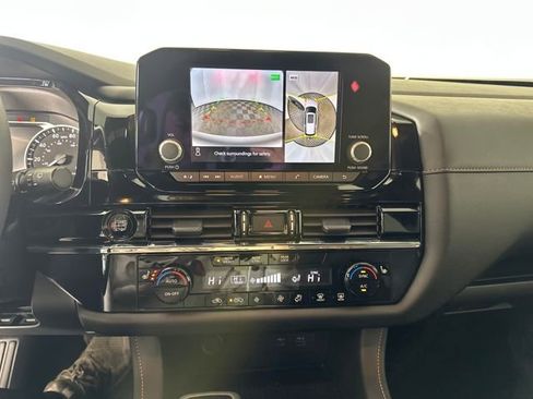 Used 2025 Nissan Pathfinder Rock Creek image 22