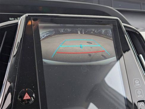 Used 2017 Toyota Prius Prime Premium image 27