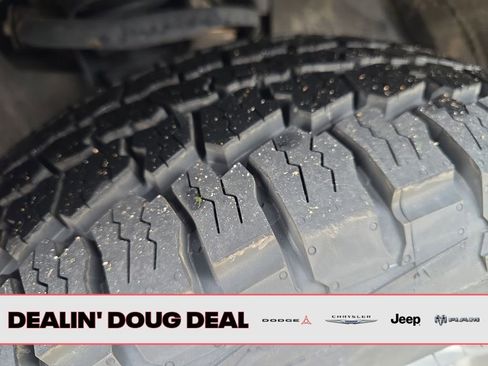 Used 2013 Toyota 4Runner SR5 image 27