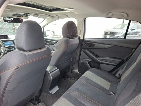 Used 2021 Subaru Crosstrek 2.0i Premium w/ Moonroof Package image 21