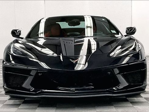 Used 2024 Chevrolet Corvette Stingray Premium Conv w/ Z51 Performance Package RWD image 4