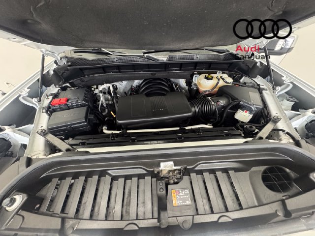 Used 2020 GMC Sierra 1500 SLT RWD image 11