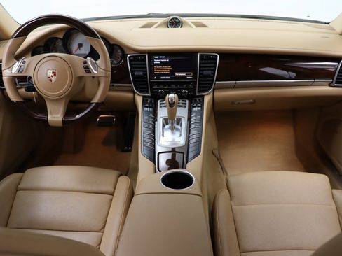 Used 2013 Porsche Panamera S w/ Premium Pkg Plus image 34