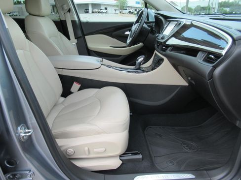 Used 2020 Buick Envision Premium w/ Driver Confidence Package AWD/4WD image 10