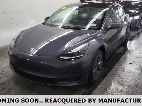 Used 2023 Tesla Model 3 Standard Range RWD image 1