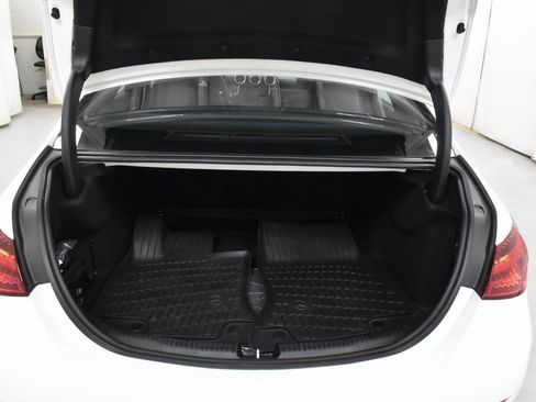 Used 2022 Mercedes-Benz C 300 C 300 image 11