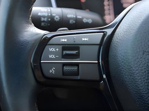 Used 2024 Honda Civic Touring image 20