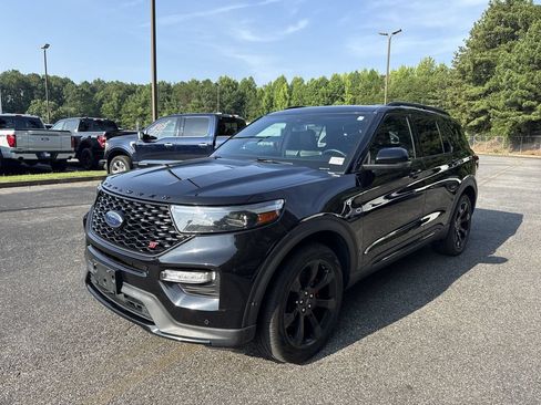 Used 2022 Ford Explorer ST w/ Equipment Group 401A AWD/4WD image 3