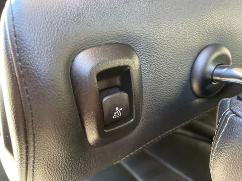 Used 2020 BMW X7 xDrive40i image 45