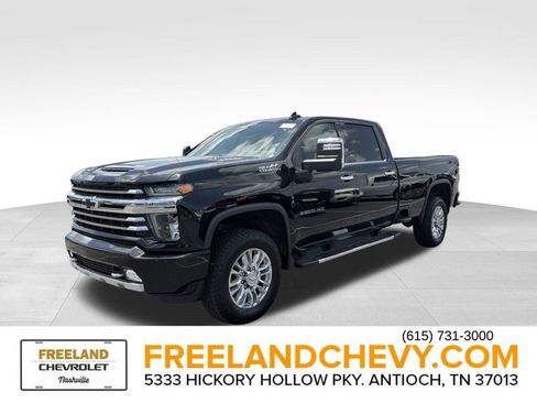 Used 2020 Chevrolet Silverado 3500 High Country w/ Technology Package AWD/4WD image 7