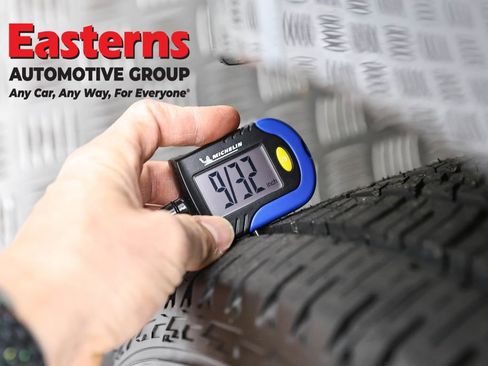 Used 2019 Volvo XC60 T6 Momentum w/ Premium Package image 30