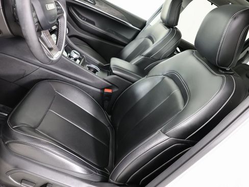 Used 2023 Jeep Grand Cherokee 30th Anniversary image 10