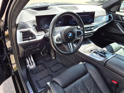 Used 2025 BMW X5 M60i w/ Parking Assistance Package AWD/4WD image 17