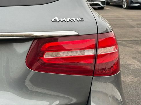 Used 2018 Mercedes-Benz GLC 300 4MATIC image 16