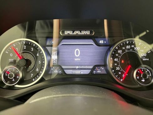 Used 2026 RAM 1500 Express image 24