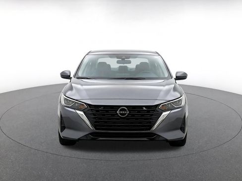 Used 2025 Nissan Sentra SV FWD image 2
