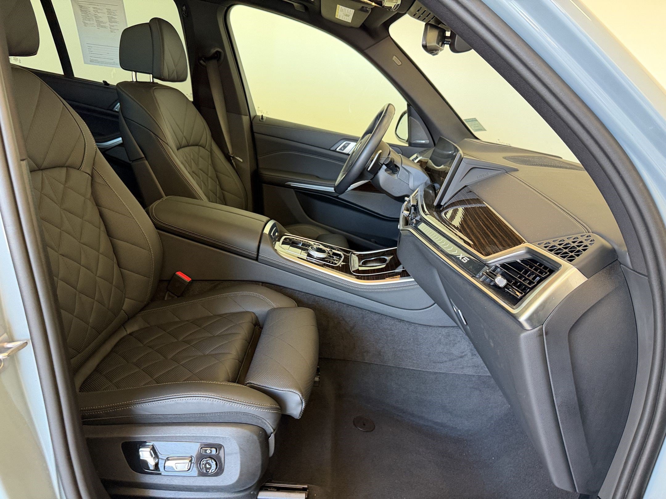 Certified 2025 BMW X5 xDrive40i AWD/4WD image 25