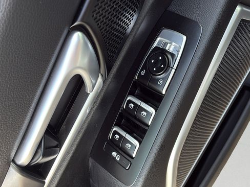 Used 2020 Kia Telluride LX FWD image 21