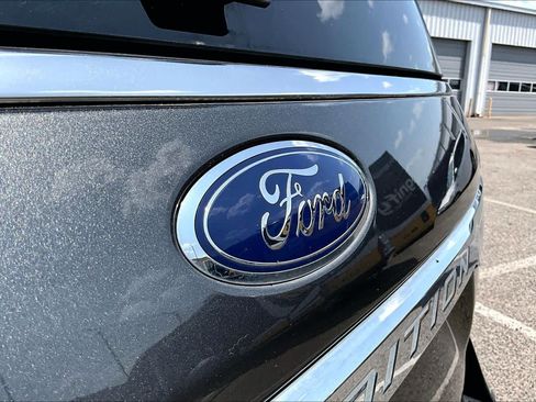 Used 2020 Ford Expedition Limited w/ Special Edition Package RWD image 31