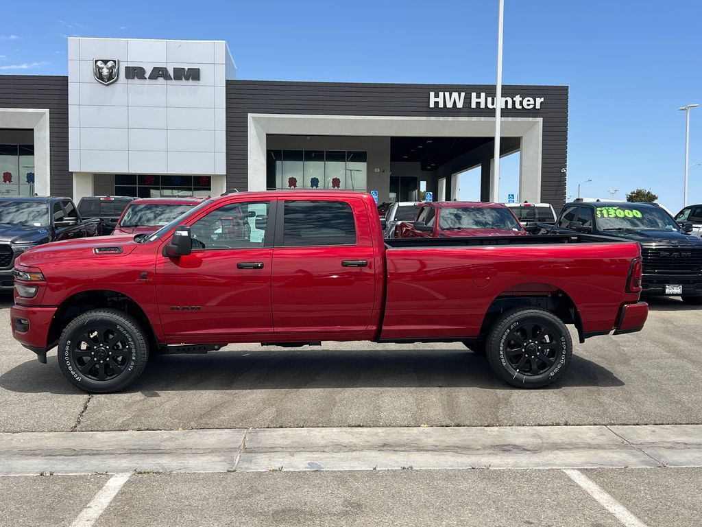 New 2026 RAM 3500 Big Horn AWD/4WD image 3
