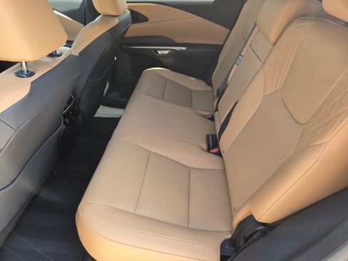 Used 2025 Lexus RX 350 Premium w/ Accessory Package (Z1) FWD image 24