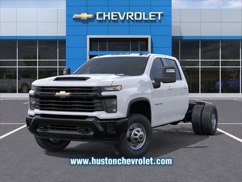 New 2026 Chevrolet Silverado 3500 W/T AWD/4WD image 6