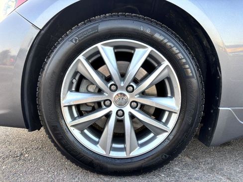 Used 2015 INFINITI Q50 Premium image 28