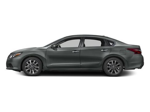 Used 2016 Nissan Altima 2.5 SL w/ 2.5 Technology w/LED Package FWD image 6