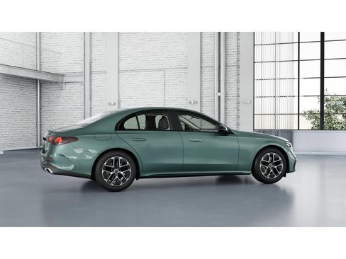 Certified 2024 Mercedes-Benz E 350 4MATIC Sedan image 18