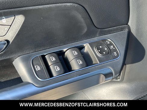 New 2026 Mercedes-Benz GLB 250 4MATIC image 18