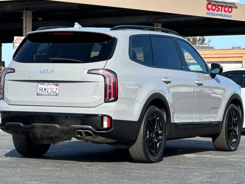 Used 2024 Kia Telluride SX Prestige X-Line image 3