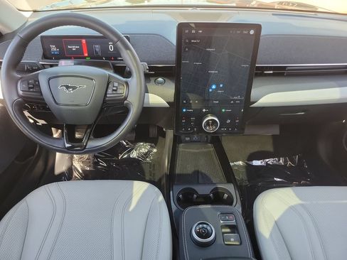 Used 2023 Ford Mustang Mach-E Premium RWD image 4