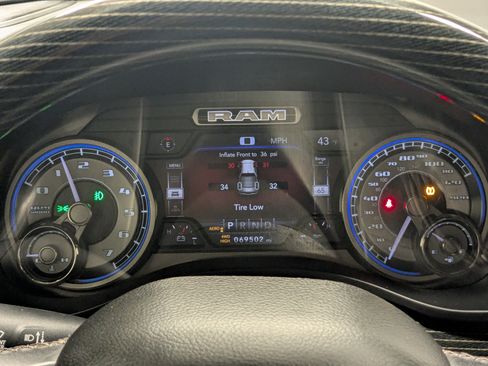 Used 2019 RAM 1500 Limited image 23