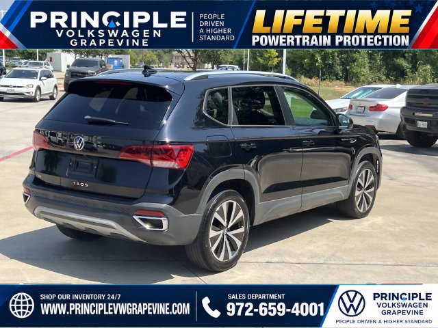 Used 2022 Volkswagen Taos SE FWD image 9