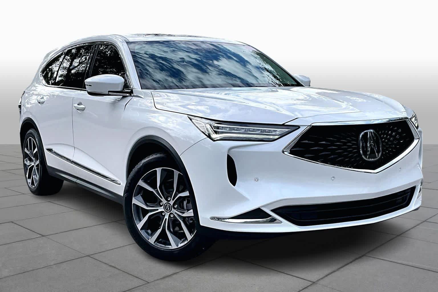 Used 2023 Acura MDX w/ Technology Package FWD image 2