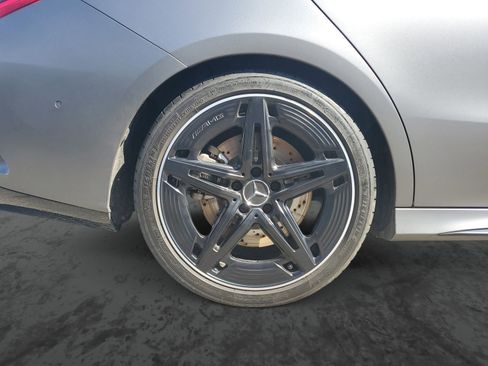 Used 2025 Mercedes-Benz CLA 35 AMG 4MATIC image 5