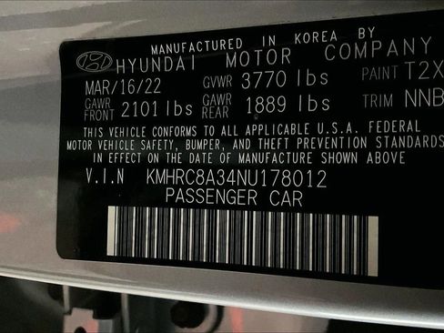 Used 2022 Hyundai Venue SEL image 32