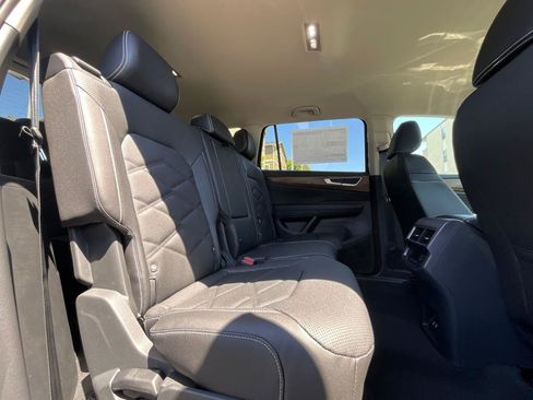 New 2026 Volkswagen Atlas SE AWD/4WD image 14