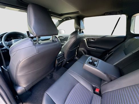 Used 2021 Toyota RAV4 XSE image 27