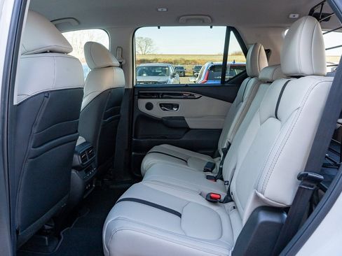 New 2026 Honda Pilot EX-L image 11