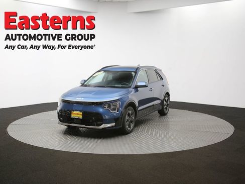 Used 2023 Kia Niro Wave w/ Wave Preserve Package image 54