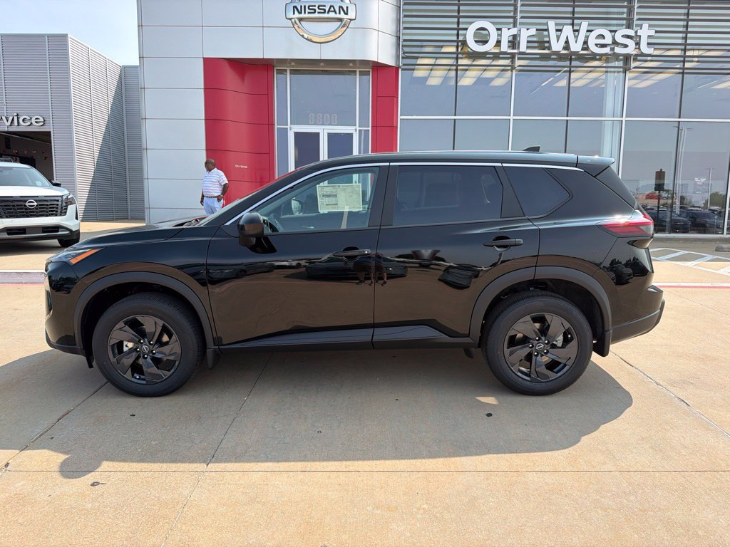New 2026 Nissan Rogue SV FWD image 2